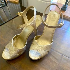 Guess Jordie Heels